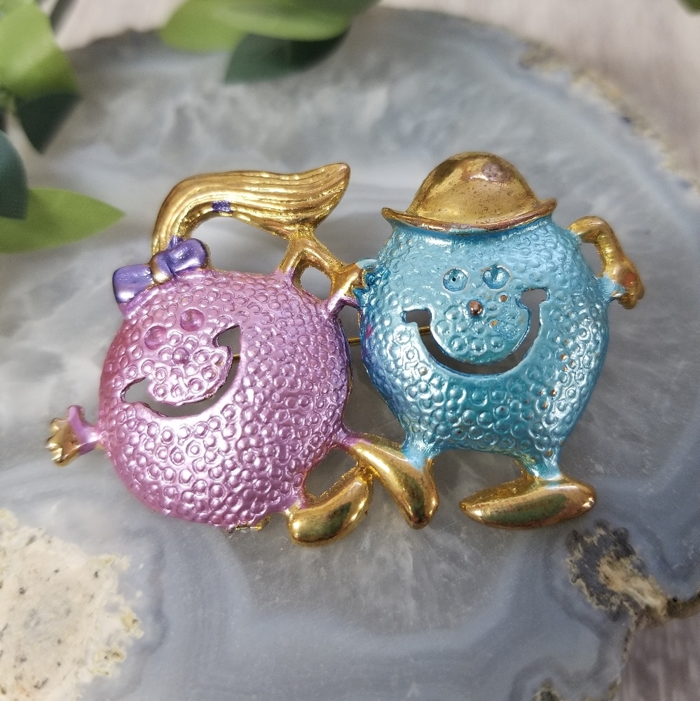 Vintage happy faces brooch